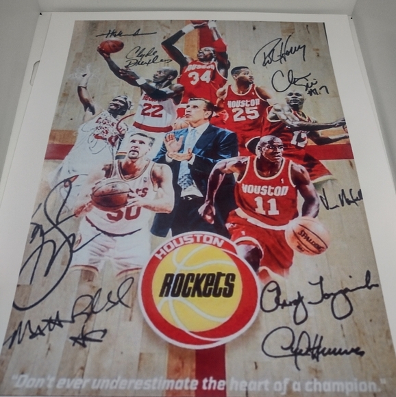 HAKEEM OLAJUWON SIZE 11 BACK TO BACK 1995 ROCKETS NBA CHAMPION RING,BOX & POSTER - Picture 17 of 17